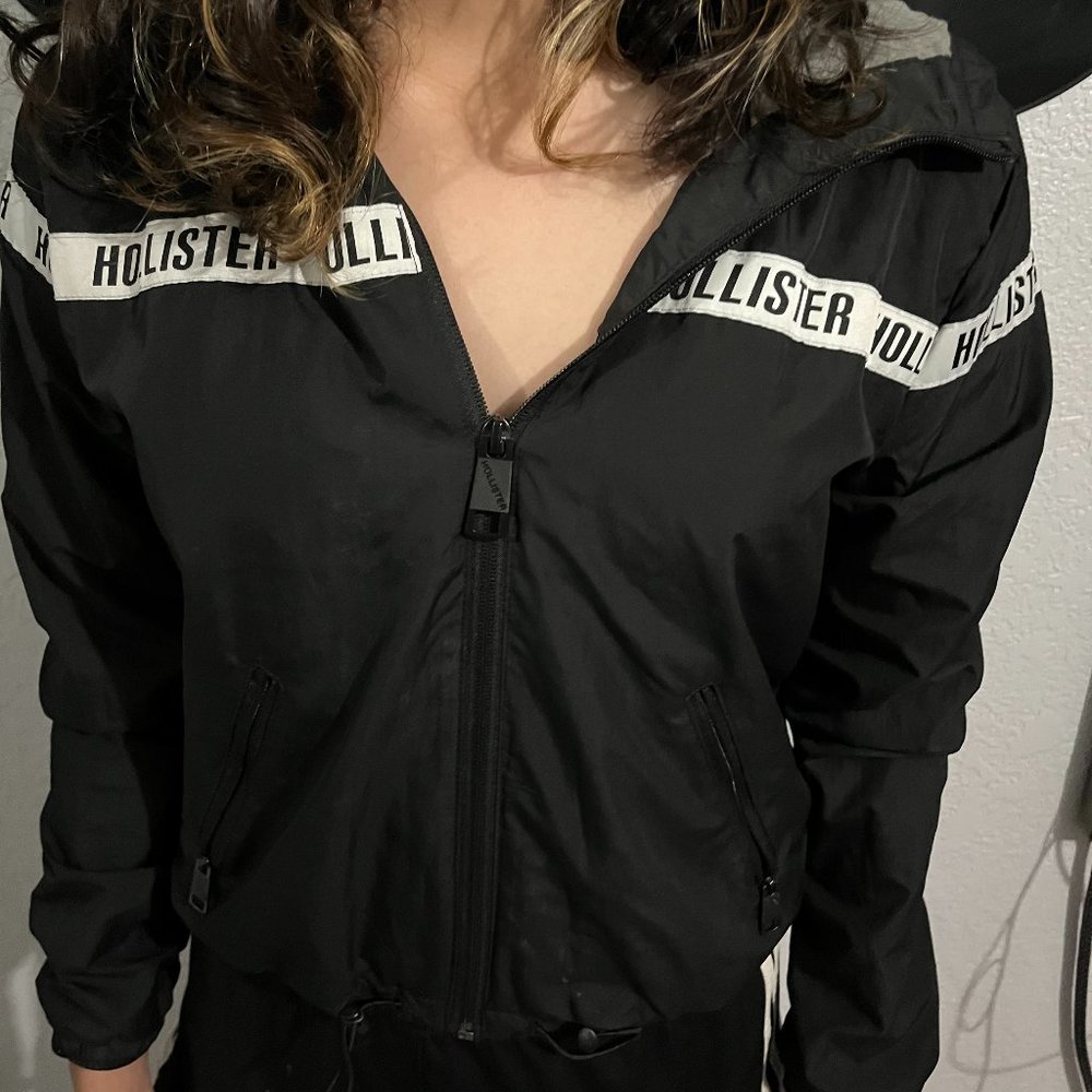 Black Hollister raincoat jacket